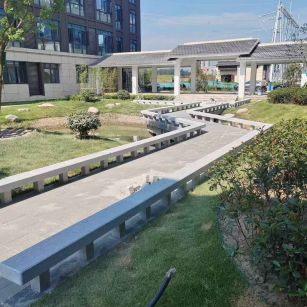 韶关 芝麻灰小区坐凳&栏杆安装效果