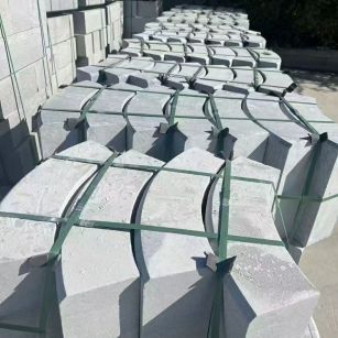 韶关 芝麻灰弧形路沿石