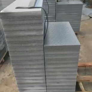 韶关 芝麻灰火烧面300*600*50地铺石材