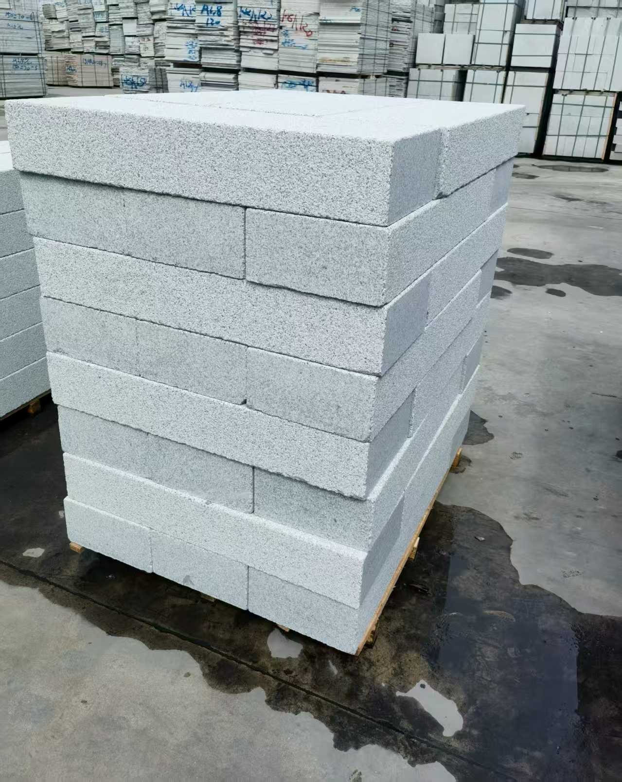 韶关 芝麻白两面荔枝面台阶石