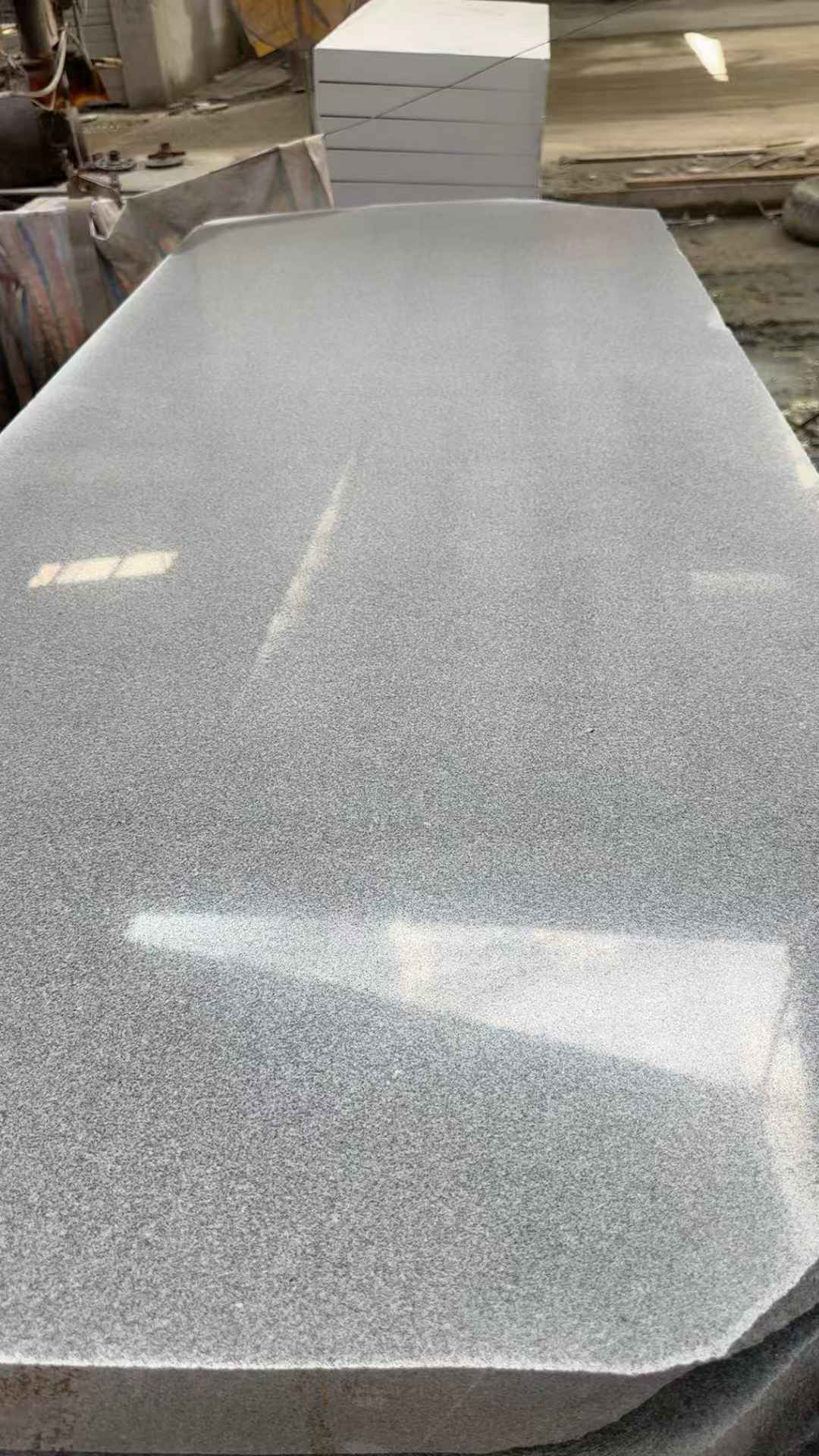 韶关 芝麻灰磨光面