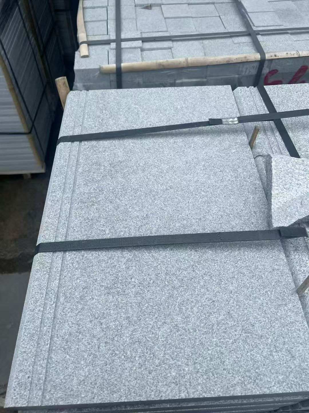 韶关 芝麻灰火烧面拉槽台阶