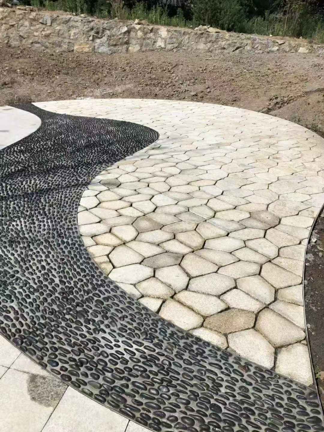 韶关 黄金麻冰裂缝室外铺装效果完美展示