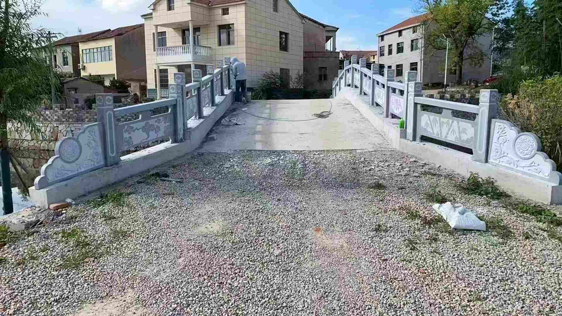 韶关 芝麻灰花岗岩桥栏杆