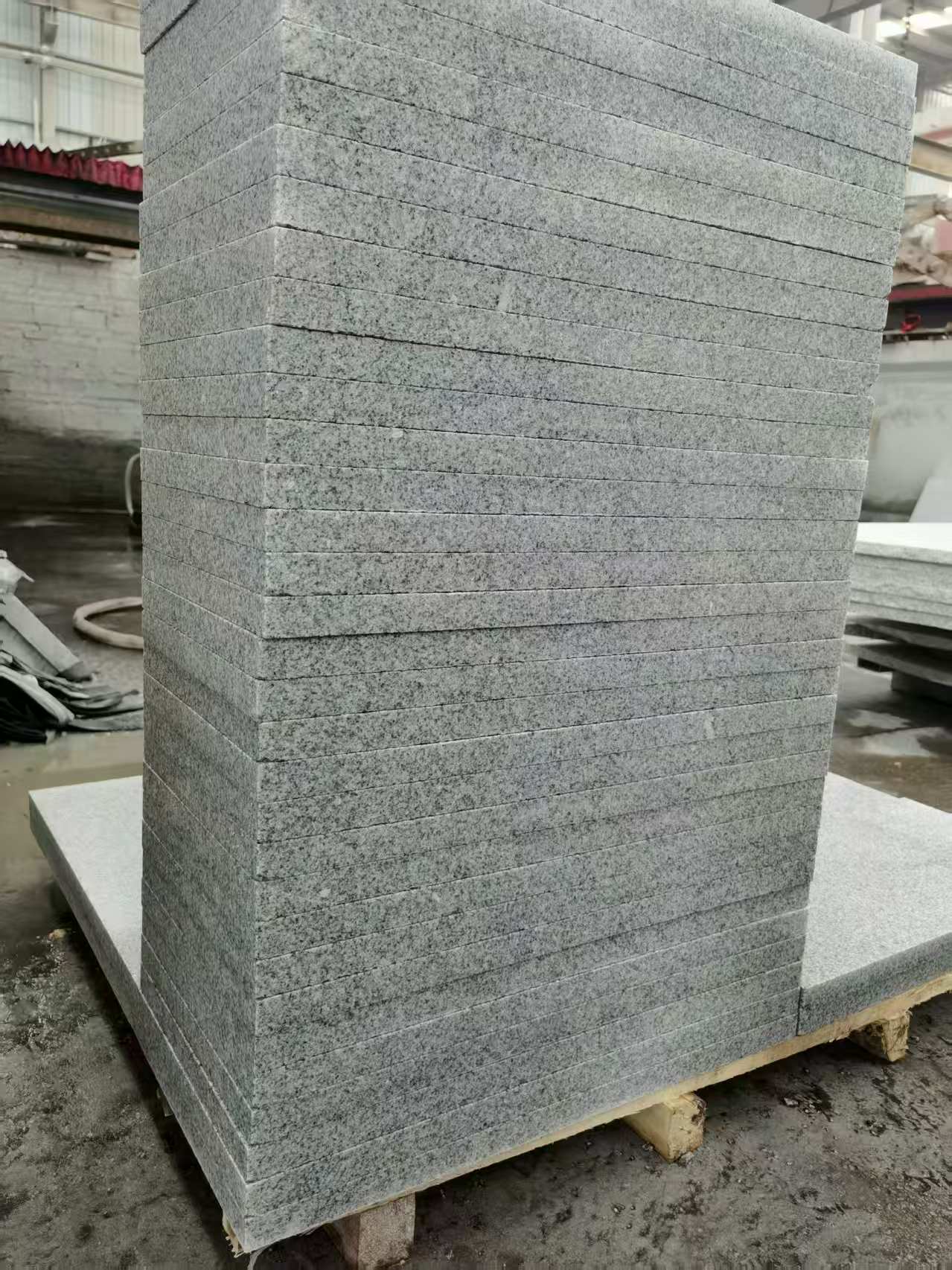 韶关 花岗岩 地铺成品300*600，尺寸标准、厚薄均匀